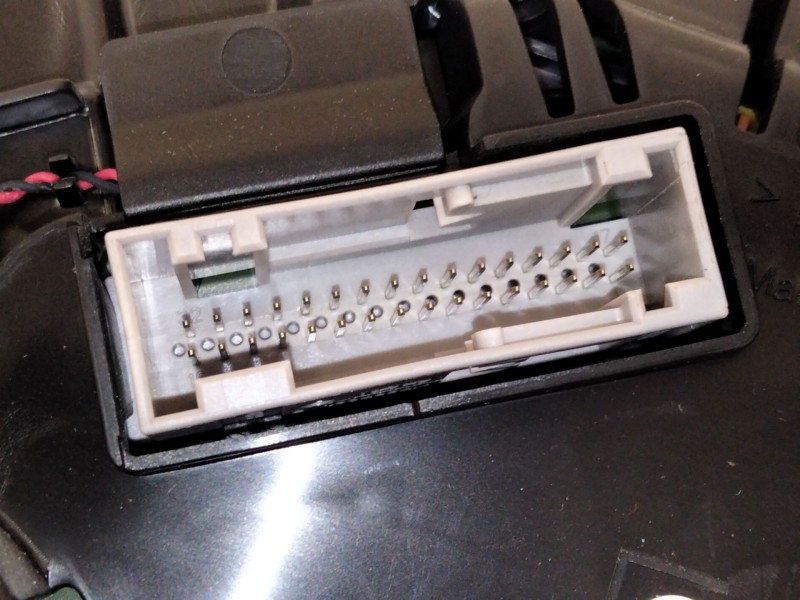 Recambio de cuadro instrumentos para audi q3 (f3b) 35 tdi referencia OEM IAM 83A920790A  