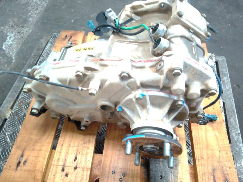 Recambio de caja transfer para toyota hilux vii pick-up (_n1_, _n2_, _n3_) 3.0 d-4d 4wd (kun26) referencia OEM IAM   