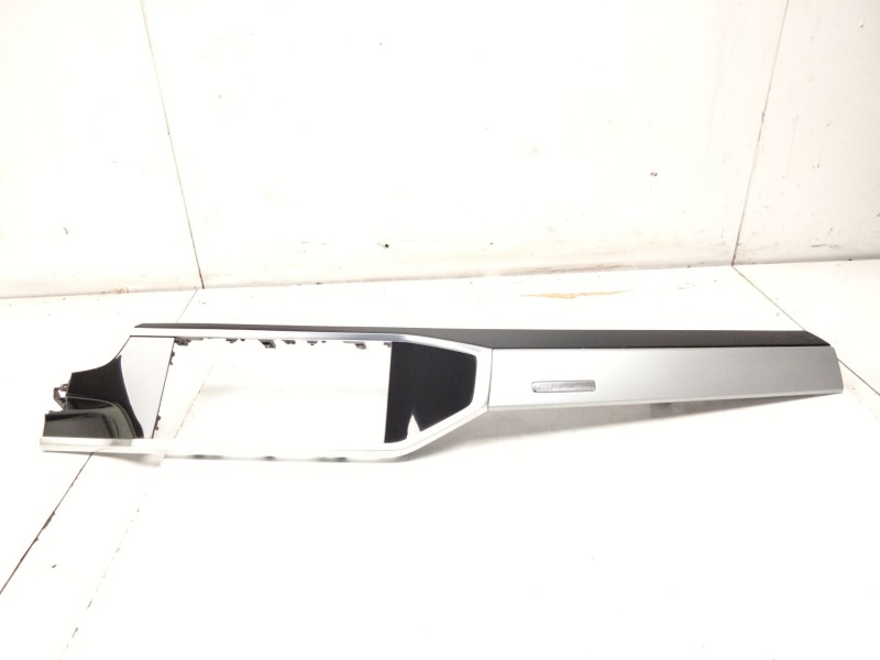 Recambio de moldura para audi q3 (f3b) 35 tdi referencia OEM IAM 83B853190A  