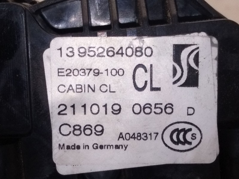 Recambio de cerradura puerta delantera derecha para fiat ducato caja/chasis (250_) 160 multijet 2,3 d referencia OEM IAM 1395264