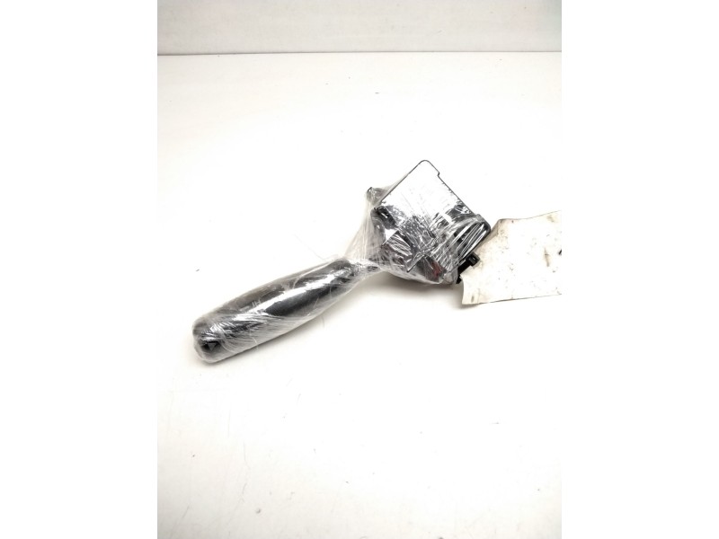 Recambio de mando limpia para nissan cabstar e referencia OEM IAM 1X18G  