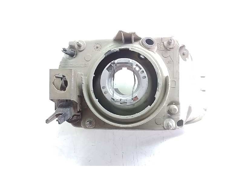 Recambio de faro derecho para renault rapid/express (f40) 1.4 break referencia OEM IAM 024007  
