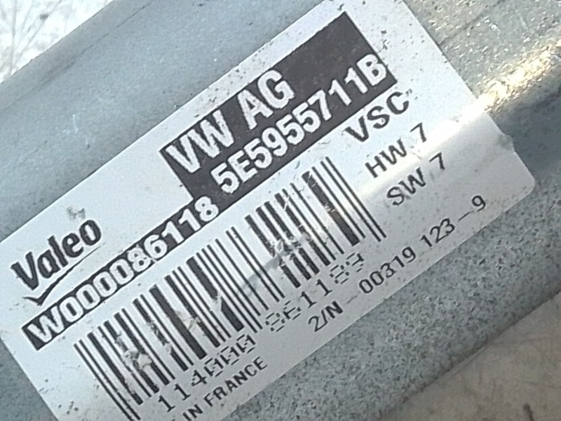 Recambio de motor limpia trasero para audi q3 (f3b) 35 tdi referencia OEM IAM 5E5955711B  