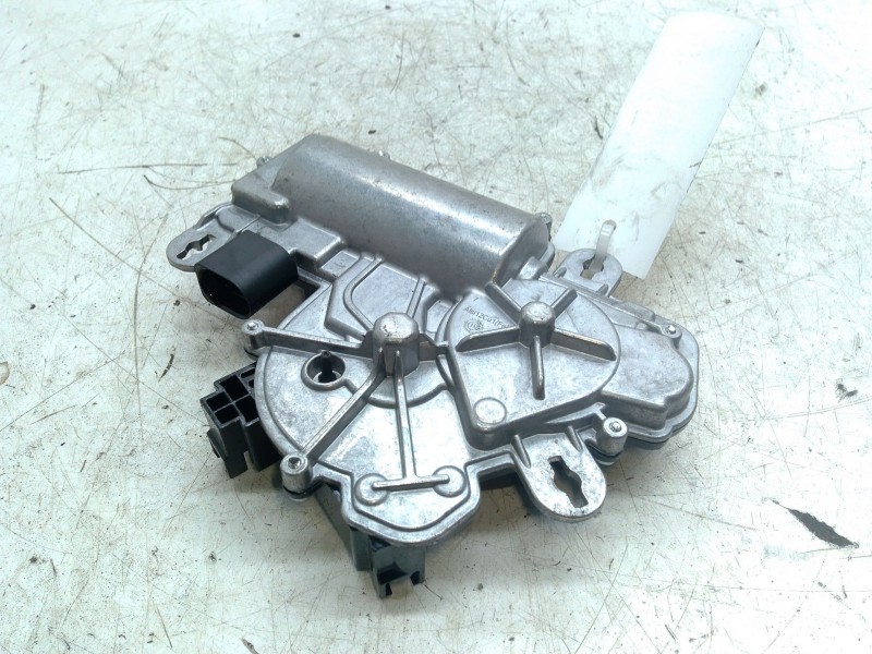 Recambio de motor cierre porton para audi q3 (f3b) 35 tdi referencia OEM IAM 5TA827887C  