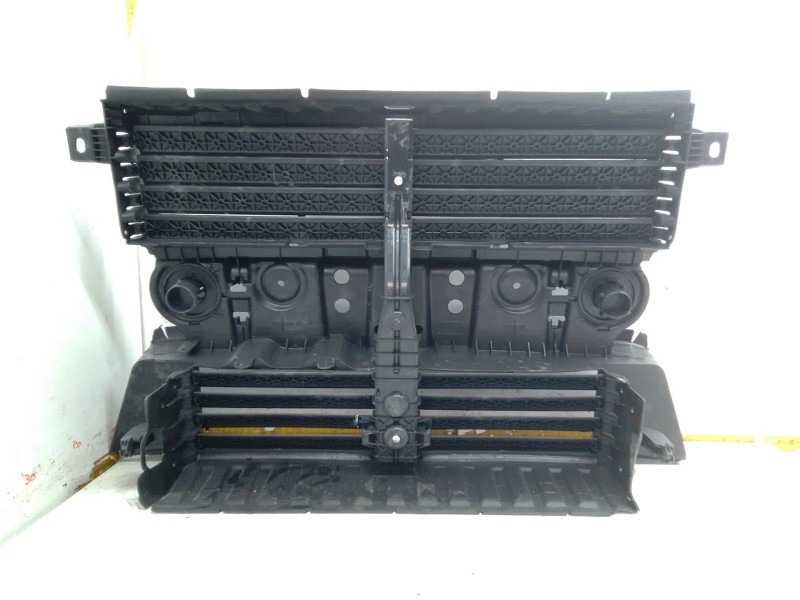 Recambio de panel frontal para ford kuga ii (dm2) 1.5 tdci referencia OEM IAM OBTURADOR RADIADOR 32X30410 2029673 2029673 GV4B84