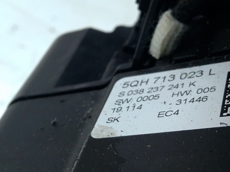 Recambio de palanca cambio para audi q3 (f3b) 35 tdi referencia OEM IAM 5QH713023L  