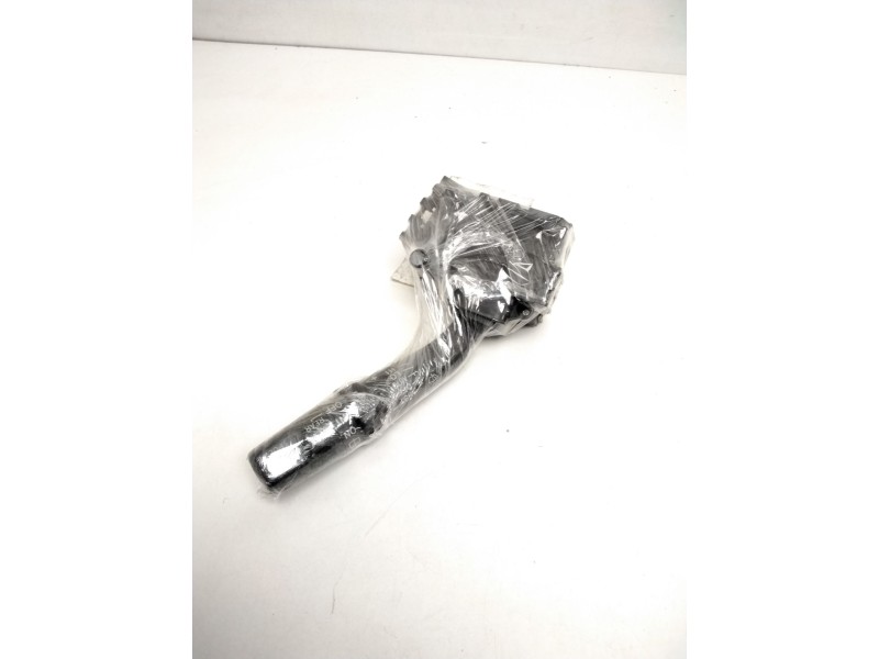 Recambio de mando limpia para toyota avensis berlina (t25) 2.2 d-4d sol berlina (5-ptas.) referencia OEM IAM 173654LH  