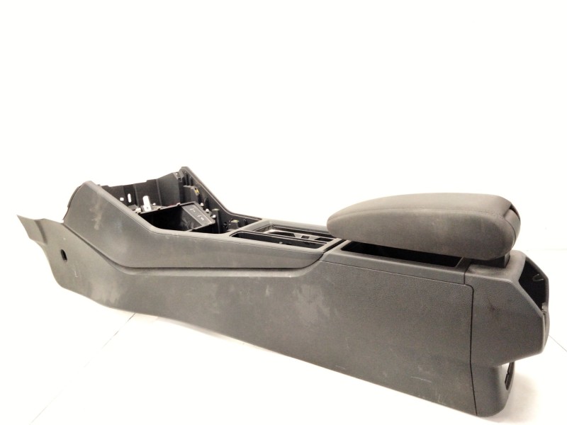 Recambio de consola central para audi q3 (f3b) 35 tdi referencia OEM IAM   