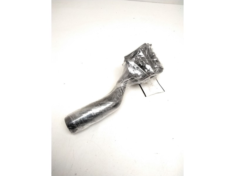 Recambio de mando limpia para mazda cx-30 referencia OEM IAM 208128147 C58CS143 