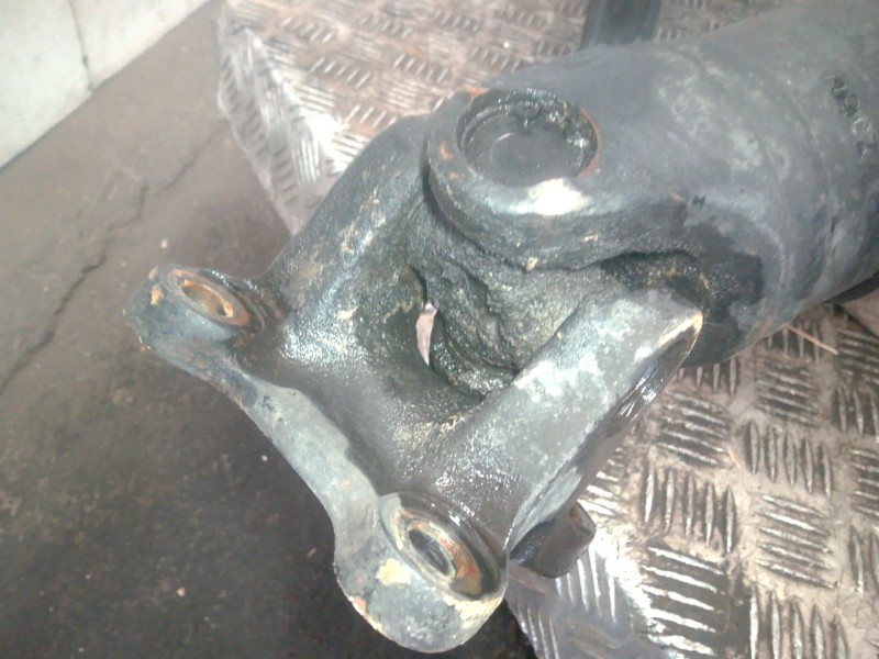 Recambio de cardan trasero para nissan cabstar (f24m, f24w) 35.13 dci, 45.13 dci 2.5 (f24m) referencia OEM IAM 37000MB410  