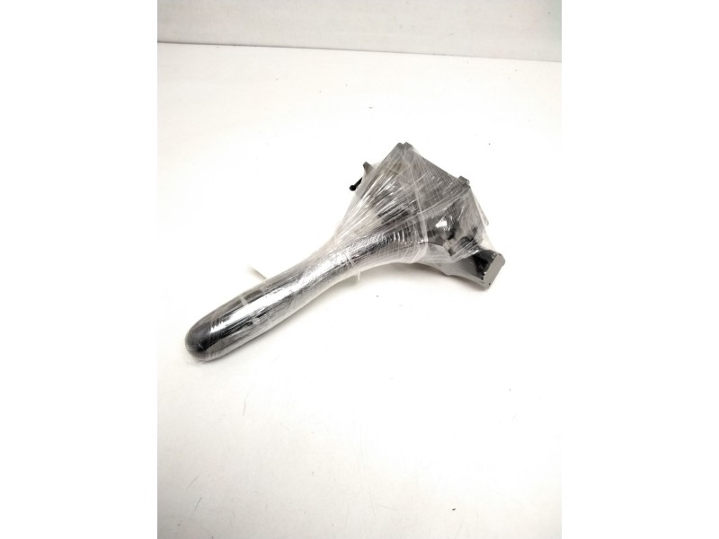 Recambio de mando limpia para chrysler voyager (rg) 2.5 crd se referencia OEM IAM 04685711AA  