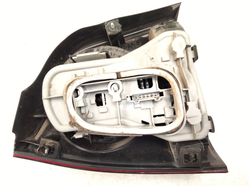 Recambio de piloto trasero derecho para volkswagen polo iv (9n_, 9a_) 1.4 16v referencia OEM IAM   