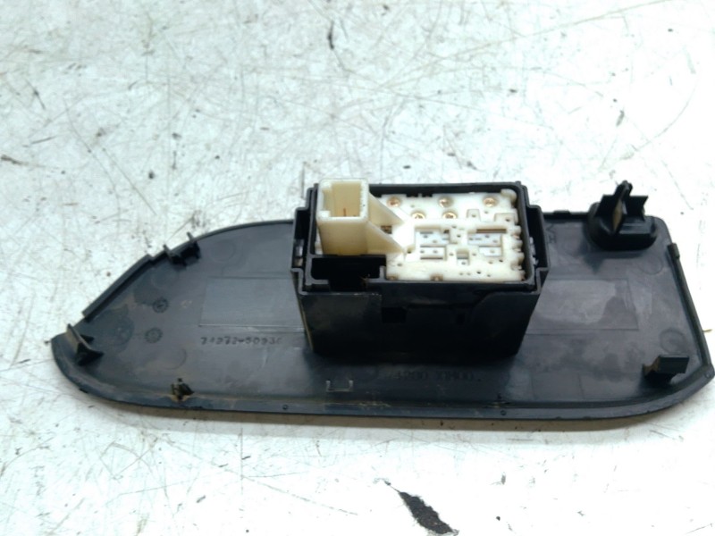 Recambio de mando elevalunas trasero izquierdo para toyota land cruiser van (_j15_) 3.0 d4d 4wd (kdj155, kdj150) referencia OEM 