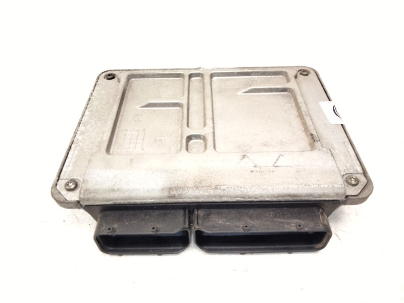 Recambio de centralita motor uce para volkswagen polo iv (9n_, 9a_) 1.4 16v referencia OEM IAM 036906034KA 6160130901 