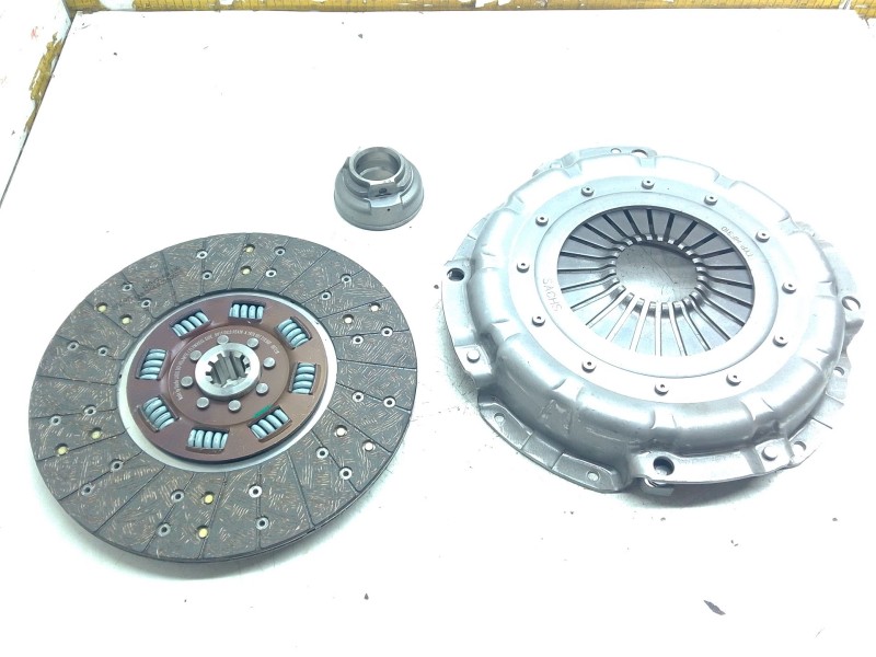 Recambio de kit embrague para mercedes-benz referencia OEM IAM 3400122401  