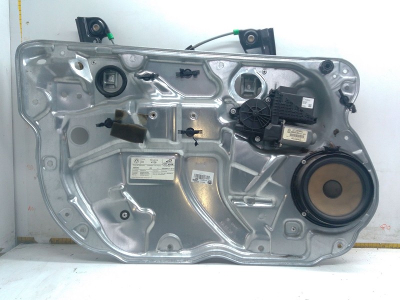 Recambio de elevalunas delantero izquierdo para volkswagen polo iv (9n_, 9a_) 1.4 16v referencia OEM IAM   