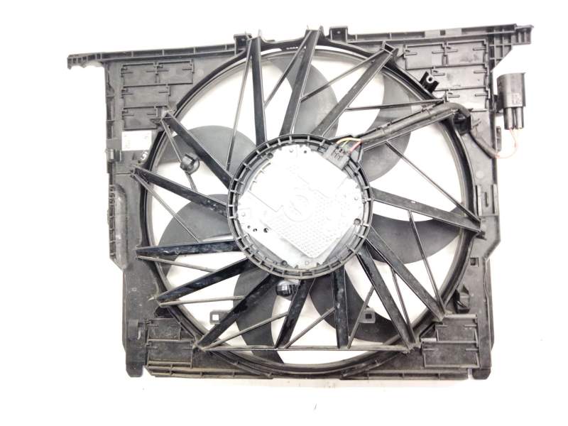 Recambio de electroventilador para bmw 5 (f10) 520 d xdrive referencia OEM IAM 763327301  