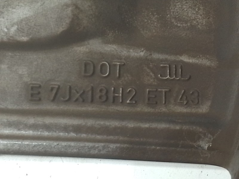 Recambio de llanta aluminio para audi q3 (f3b) 35 tdi referencia OEM IAM A601025H  