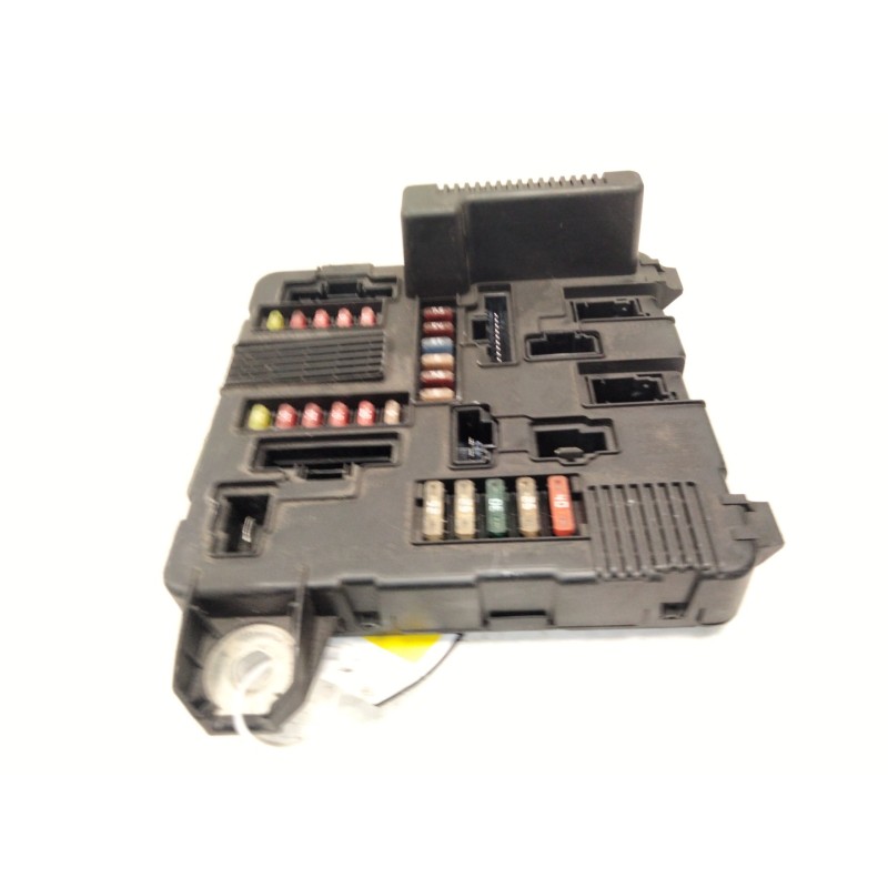 Recambio de caja fusibles para renault grand scénic ii (jm0/1_) 1.5 dci (jm02, jm13) referencia OEM IAM   