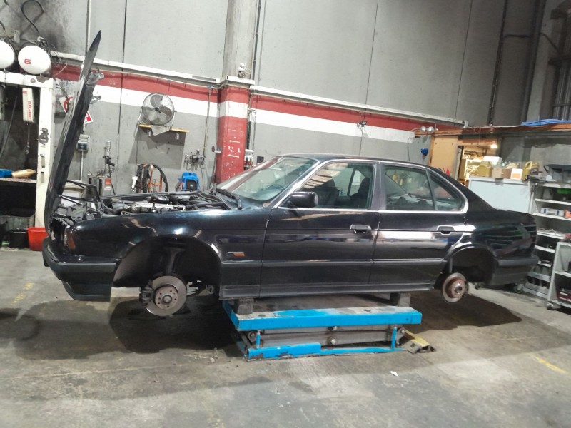 bmw 5 (e34) del año 1994