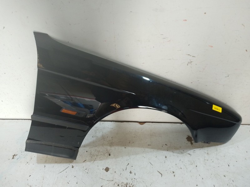 Recambio de aleta delantera derecha para bmw 5 (e34) 525 tds referencia OEM IAM   