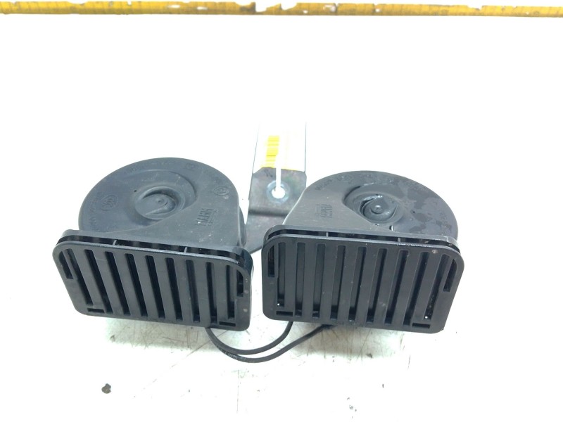 Recambio de claxon para land rover range rover evoque (l538) 2.0 d referencia OEM IAM   