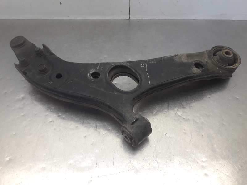 Recambio de brazo suspension inferior delantero izquierdo para kia optima drive referencia OEM IAM   