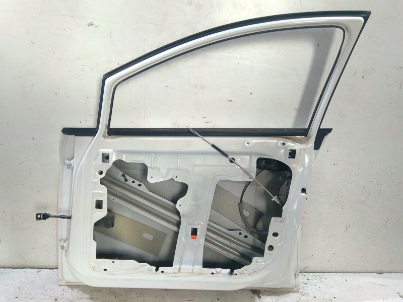 Recambio de puerta delantera derecha para seat ibiza iv (6j5, 6p1) 1.2 tsi referencia OEM IAM 6J3831056  