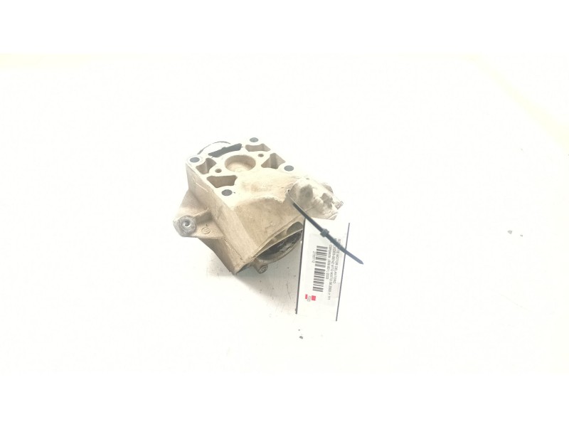Recambio de soporte motor delantero para mercedes-benz vito mixto 06.2003  111 cdi compacto (639.601) referencia OEM IAM A646223