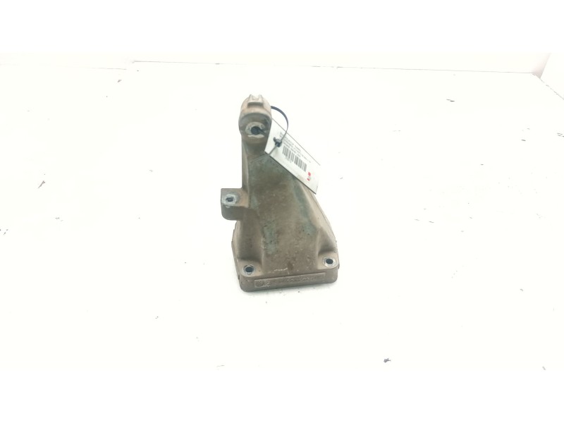 Recambio de soporte motor trasero para mercedes-benz vito mixto 06.2003  111 cdi compacto (639.601) referencia OEM IAM A64622302
