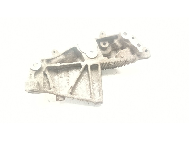 Recambio de soporte motor derecho inferior para renault master iii autobús (jv) 2.3 dci 135 fwd (jv0n, jv08) referencia OEM IAM 