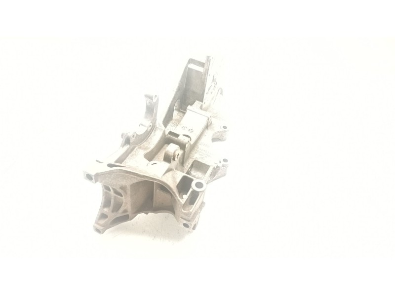 Recambio de soporte alternador para volkswagen crafter 30-35 autobús (2e_) 2.0 tdi referencia OEM IAM 03L903143L  