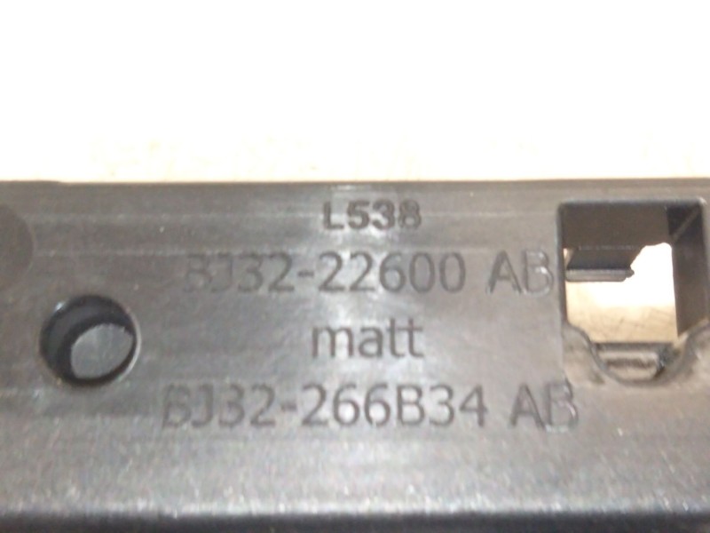 Recambio de maneta interior trasera derecha para land rover range rover evoque (l538) 2.0 d referencia OEM IAM BJ3222600AB  