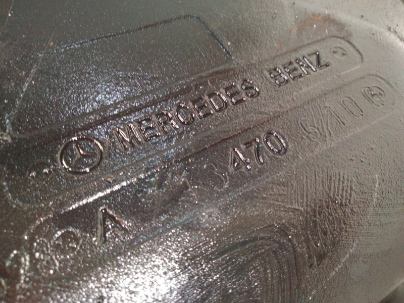 Recambio de deposito combustible para mercedes-benz clase e (w213) 2.0 e 220 d (213.004) referencia OEM IAM A2134706100 A2134706