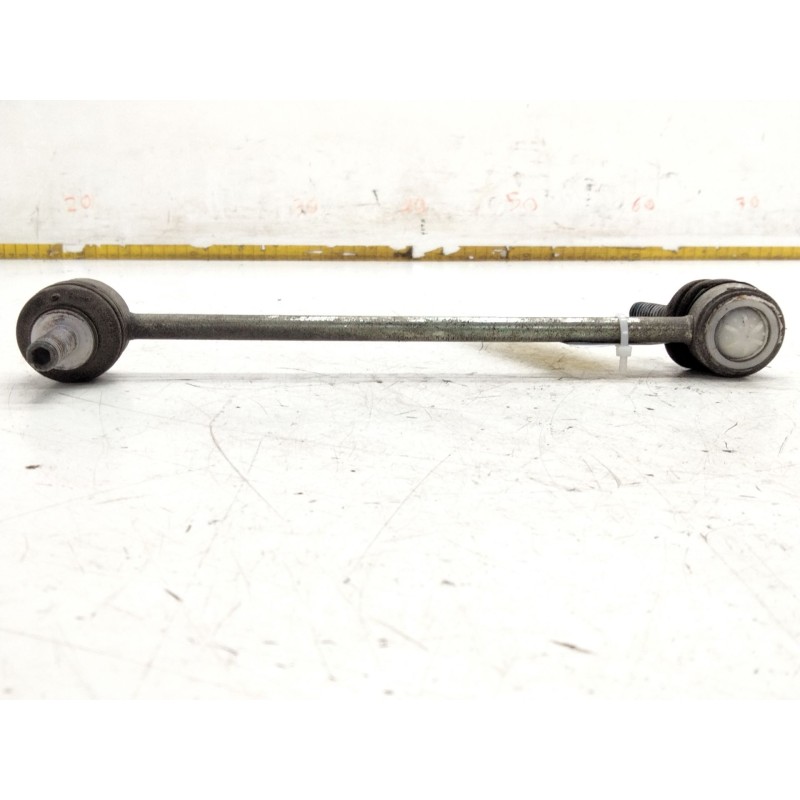 Recambio de bieleta estabilizadora trasera izquierda para land rover range rover evoque (l538) 2.0 d referencia OEM IAM   