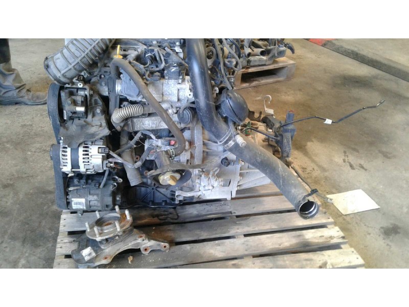 Recambio de despiece motor para renault master pritsche/fgst l2h1 3,5t referencia OEM IAM M9TA676  