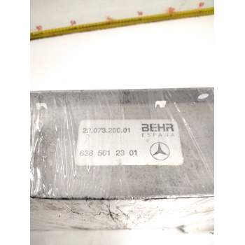 Recambio de intercooler para mercedes-benz vito (w638) caja cerrada referencia OEM IAM 6385012301 2207320001 124486