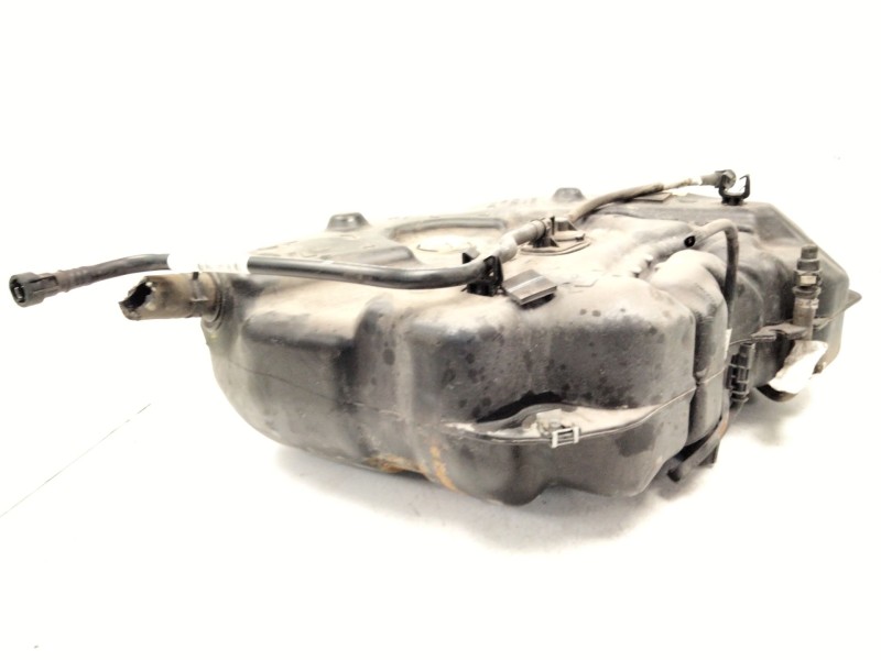 Recambio de deposito adblue para land rover range rover evoque (l538) 2.0 d referencia OEM IAM GJ325J228A  