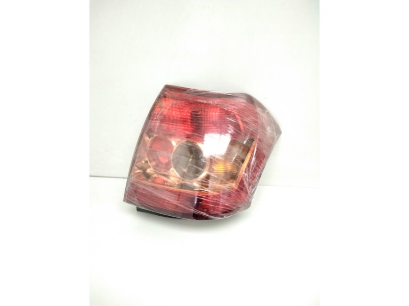 Recambio de piloto trasero izquierdo para toyota corolla (e12) 2.0 d-4d linea luna berlina referencia OEM IAM 02-100 8156002801L