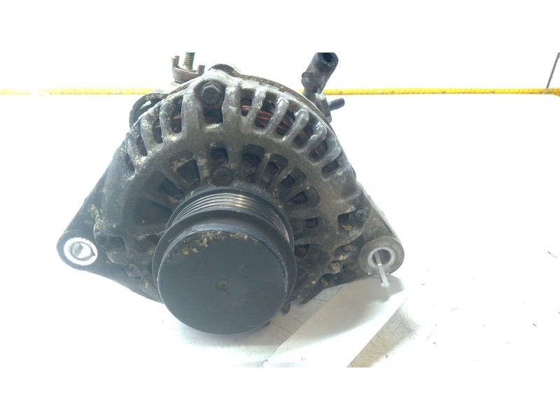 Recambio de alternador para kia carnival ii (gq) 2.9 crdi referencia OEM IAM 373004X001  