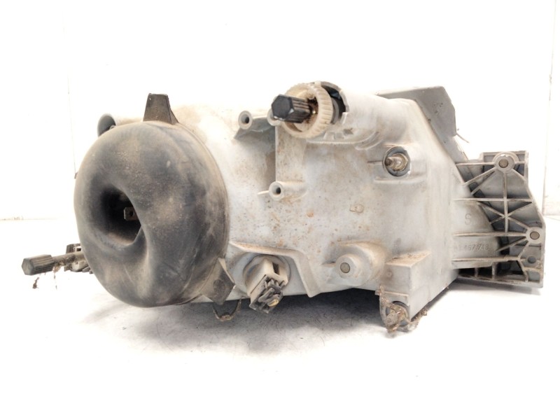 Recambio de faro izquierdo para alfa romeo 33 berlina referencia OEM IAM 03467748  