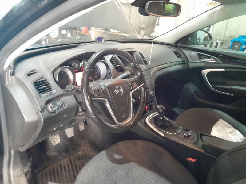 opel insignia a sports tourer (g09) del año 2011