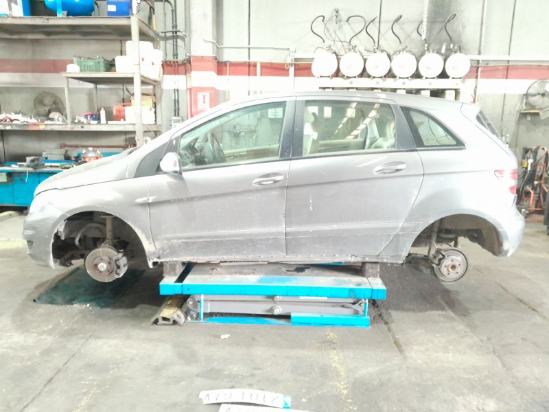 mercedes-benz clase b sports tourer (w245) del año 2010