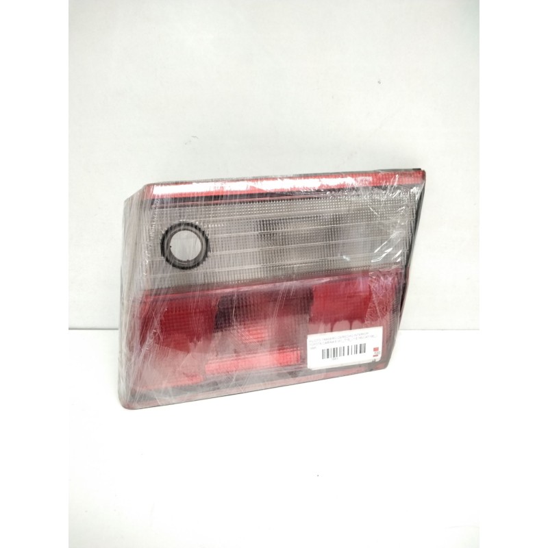 Recambio de piloto trasero derecho interior para toyota carina e vi (_t19_) 1.6 16v (at190_) referencia OEM IAM VALEO 2243  1012