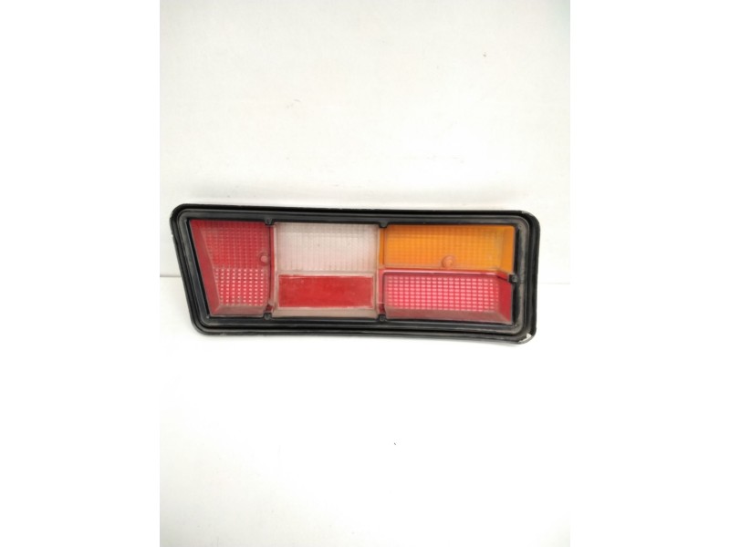 Recambio de piloto trasero izquierdo para seat 127 (127a) 0.9 referencia OEM IAM B19098 SOLO TULIPA 24204