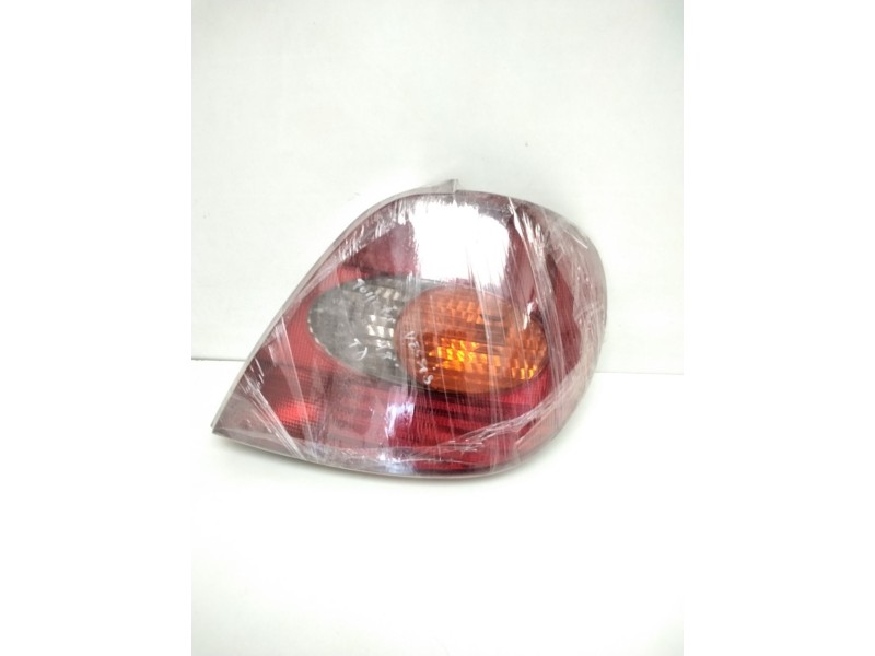 Recambio de piloto trasero derecho para toyota avensis berlina (t 22) 2.0 td luna (5-ptas.) referencia OEM IAM VALEO 2328  