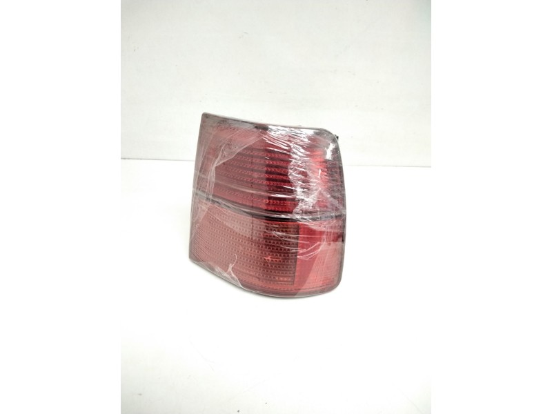 Recambio de piloto trasero derecho para seat toledo (1l) referencia OEM IAM 1L0945096A  