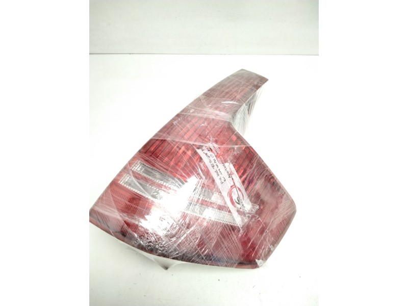 Recambio de piloto trasero derecho para citroën c4 berlina lx referencia OEM IAM 965586398001 965586378003 