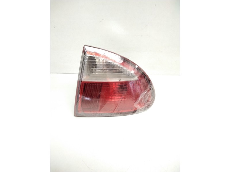 Recambio de piloto trasero derecho para seat leon (1m1) signo referencia OEM IAM 1M6945096A M6945112 YORKA 45209