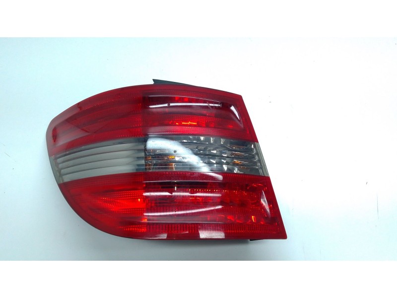 Recambio de piloto trasero izquierdo para mercedes-benz clase b sports tourer (w245) b 180 cdi (245.207) referencia OEM IAM A169